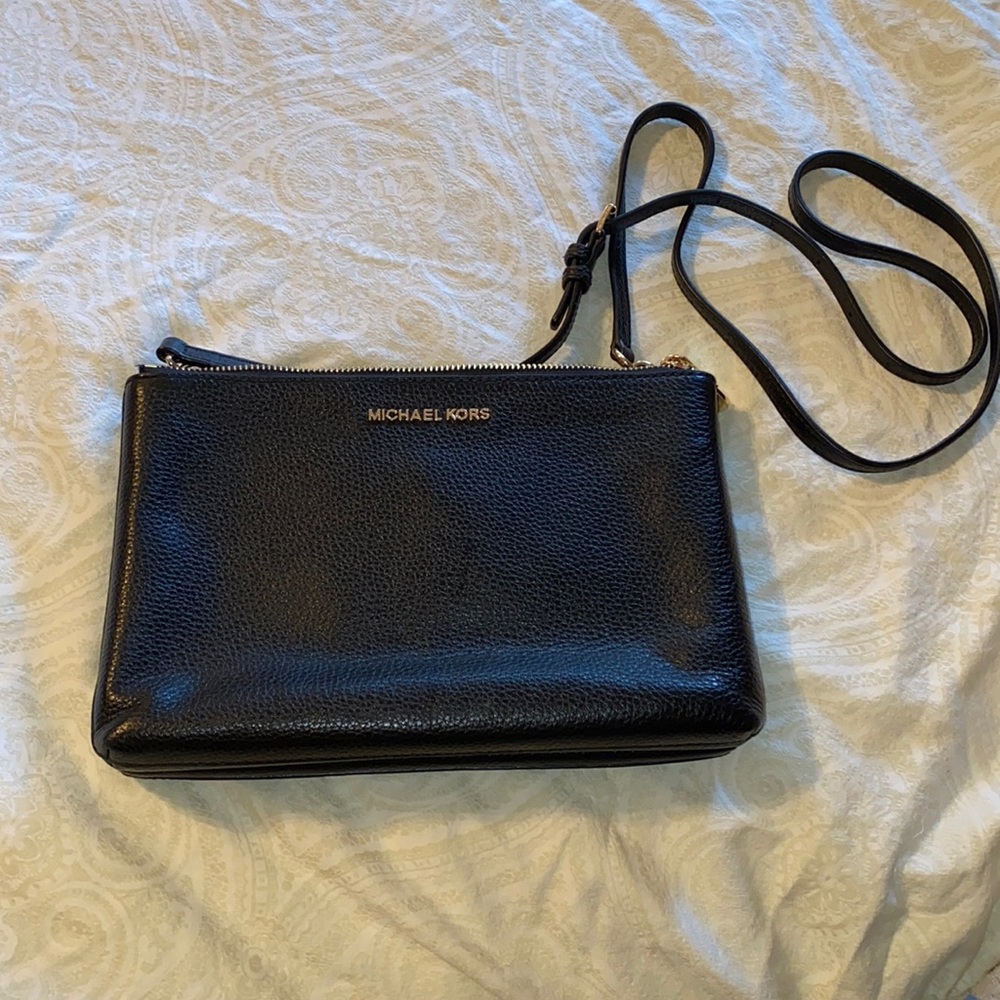 Michael Kors crossbody purse